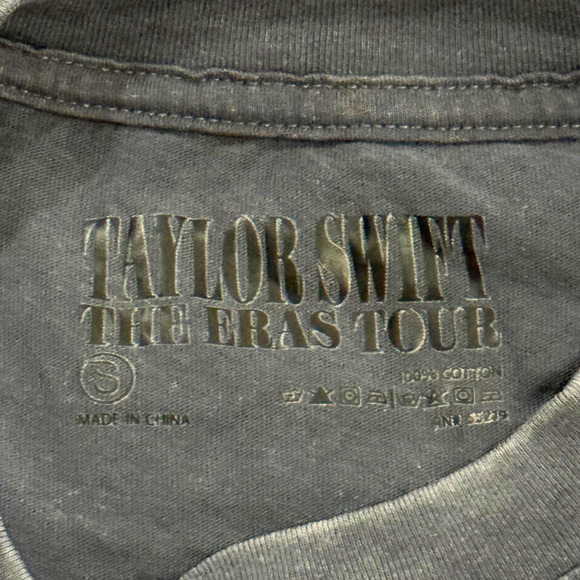 NEW Taylor Swift THE ERAS TOUR T-Shirt sz Small Mineral Wash Gray Tee RARE MERCH - Picture 3 of 4